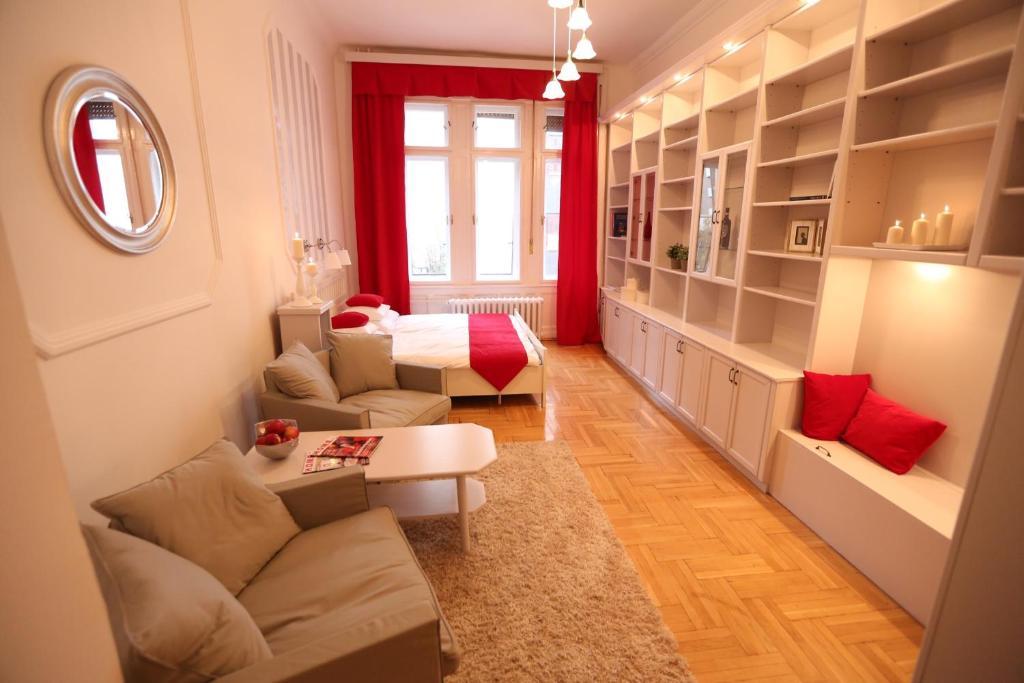 D.Five Classic Luxury Apartment بودابست الغرفة الصورة