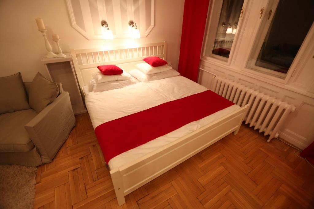D.Five Classic Luxury Apartment بودابست الغرفة الصورة
